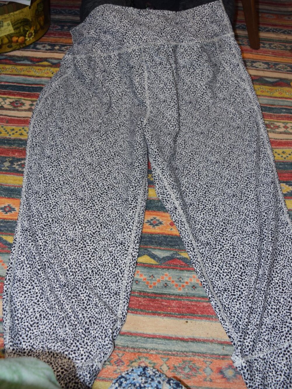 Old Navy Power Chill High Rise Leggings, Go Dry Active,  Spotted Print, Size 3X